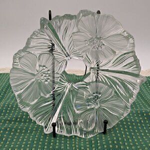 Mikasa Hibiscus Frost 8 3/4" Bowl